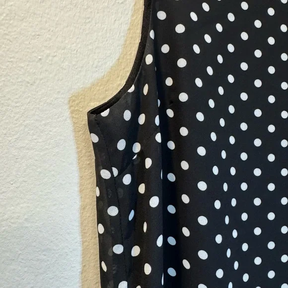 Forever 21 Black and White Polka Dot Sleeveless Camisole - Picture 3 of 6